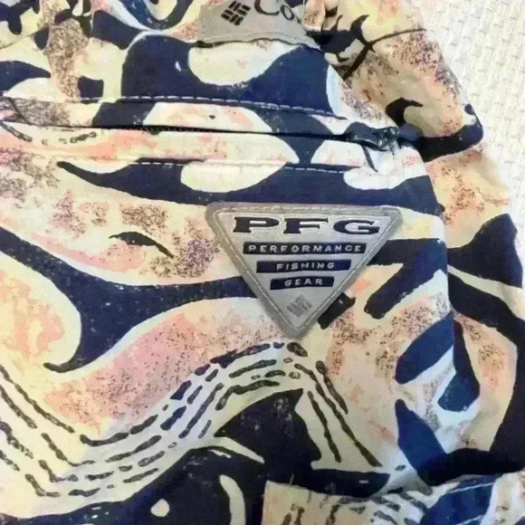 Columbia PFG Shorts Mens Size Medium 4 Pocket Belt Loops Fishing Boating Fun Pat - Picture 6 of 10